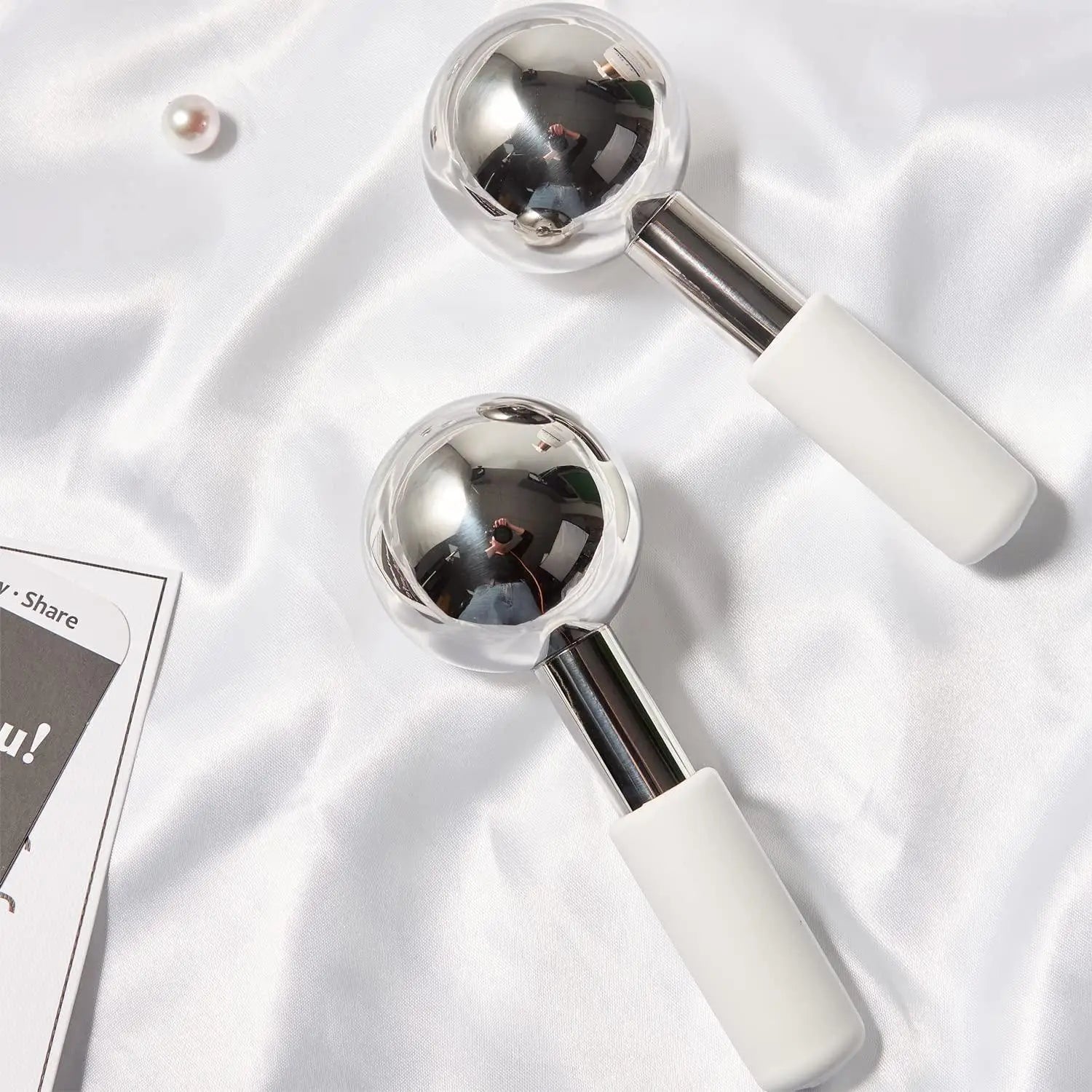 Stainless Steel Cooling Ice Globes for Facial Massage - 18
