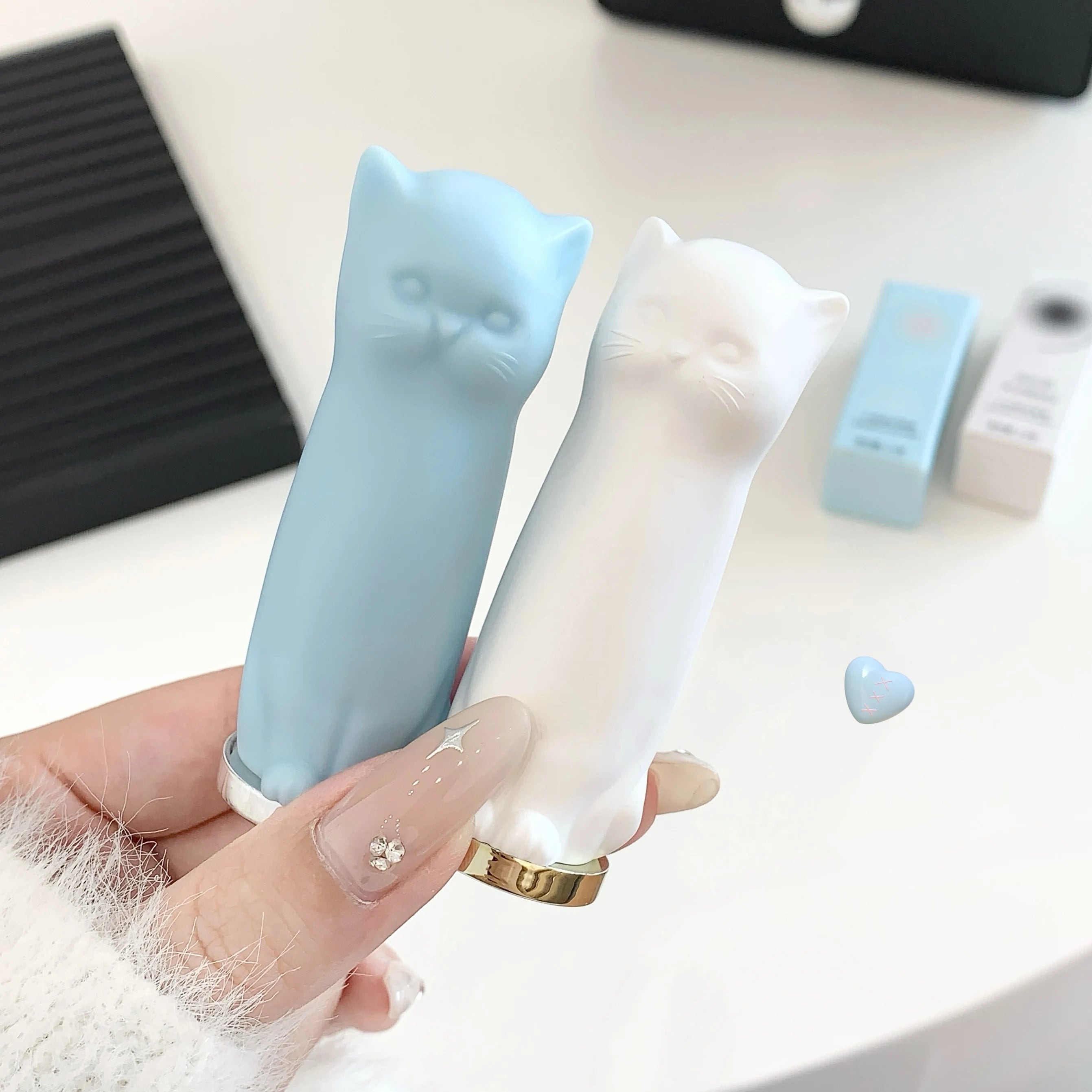 Milk Cat Moisturizing Lipstick Long Lasting Lip Balm - 5