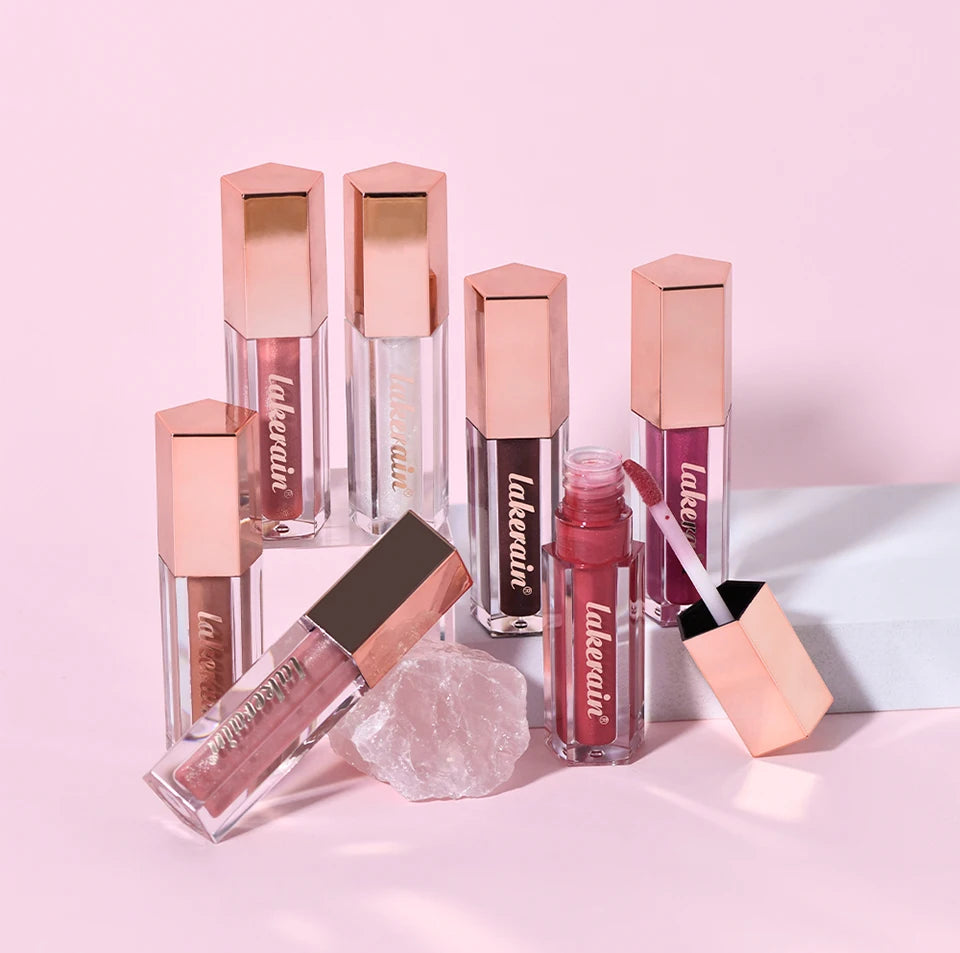 Shimmering Moisturizing Lip Gloss for Plump and Hydrated Lips - 17