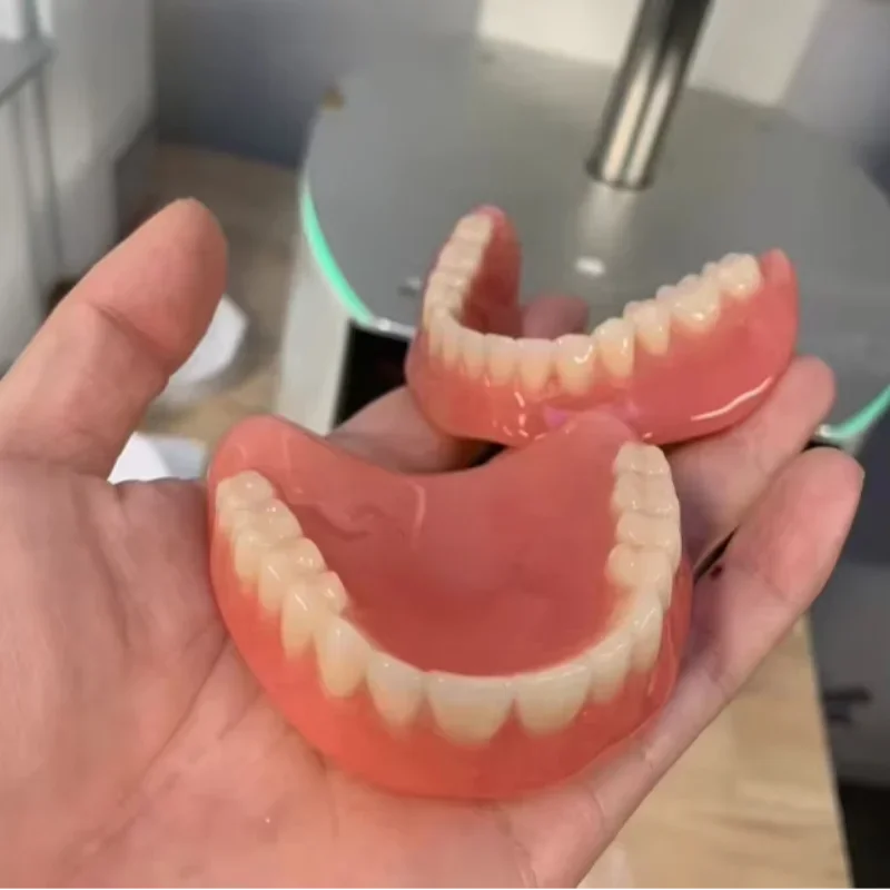 Full Mouth Silicone Dentures for Natural Smile